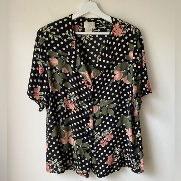 Vintage black polka dot and floral print button down short sleeve blouse - Picture 9 of 16
